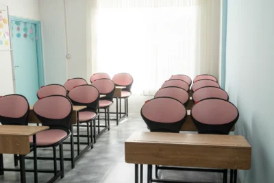 کلاس طبقه اول | دبستان دخترانه غیر دولتی سپیده سحر مشهد