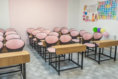 کلاس طبقه اول | دبستان دخترانه غیر دولتی سپیده سحر مشهد