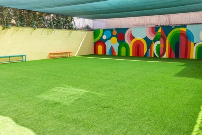 حیاط | دبستان دخترانه غیر دولتی سپیده سحر مشهد